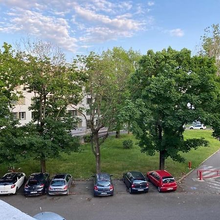 Joli Appartement Proche Metro Lyon Eksteriør bilde