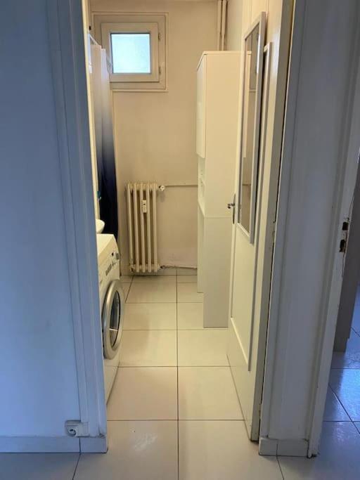 Joli Appartement Proche Metro Lyon Eksteriør bilde