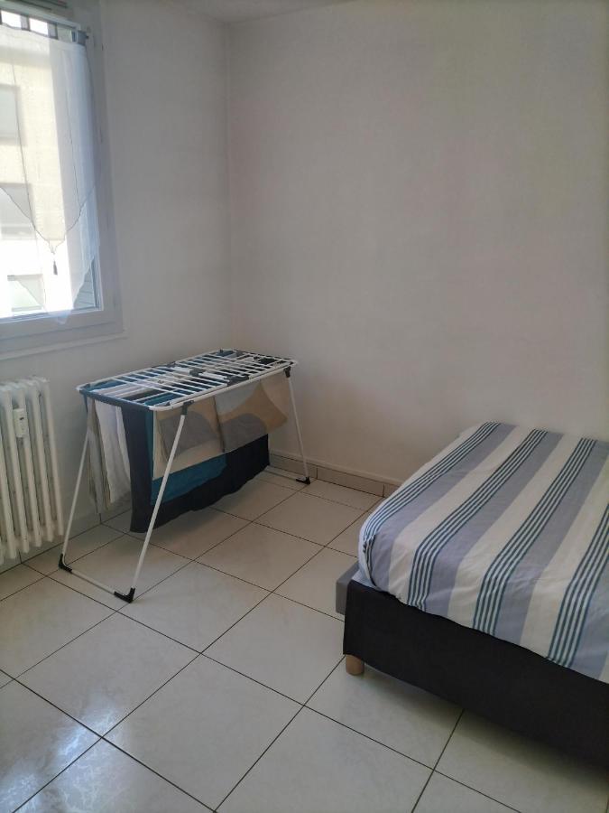 Joli Appartement Proche Metro Lyon Eksteriør bilde